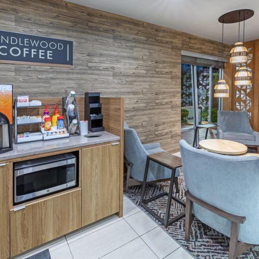 Candlewood Suites - Muskogee By Ihg Eksteriør bilde